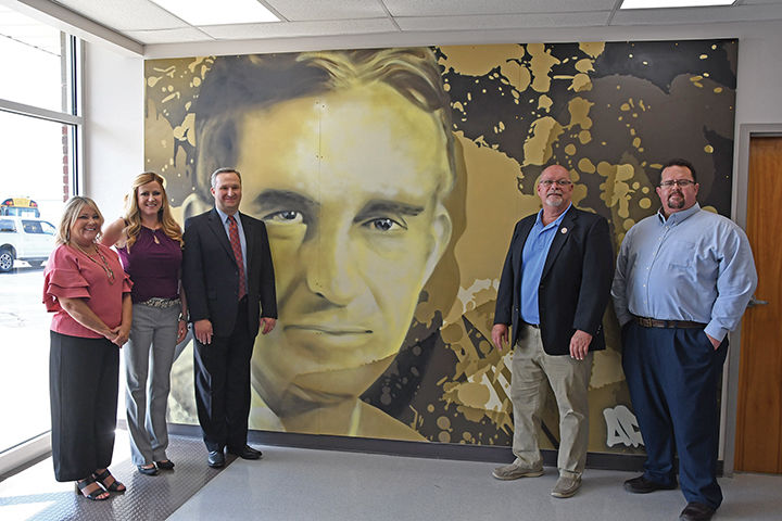 Pikeville aviation pioneer honored